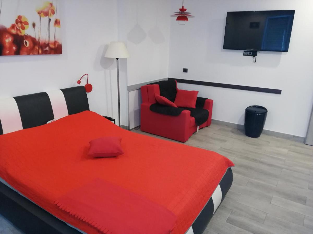 Apartament Salezego Varsavia Esterno foto